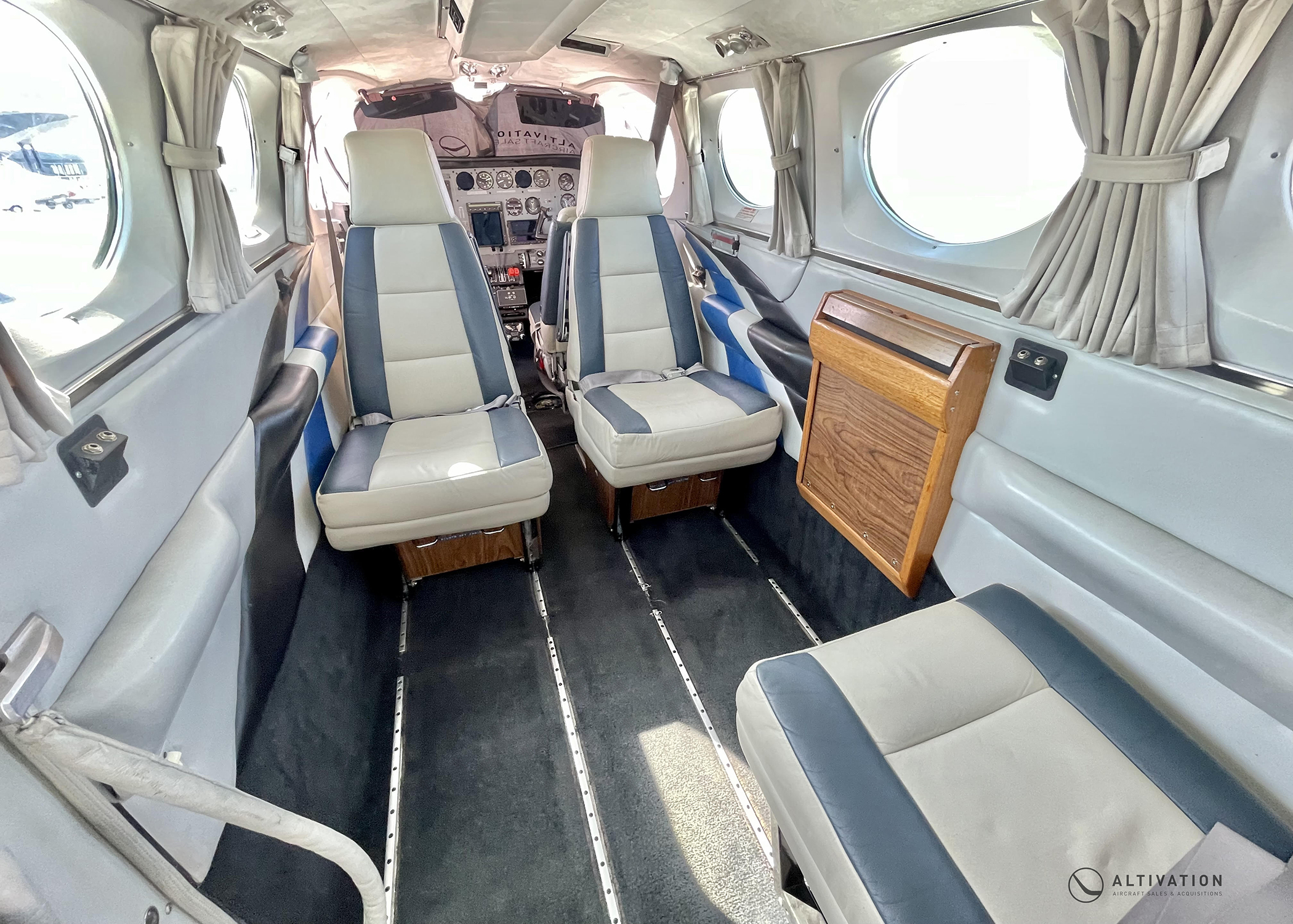 1982 Cessna 340A - Interior 4